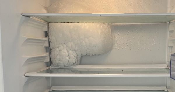 Tủ lạnh Samsung ngăn mát bị đông đá, làm hỏng thực phẩm